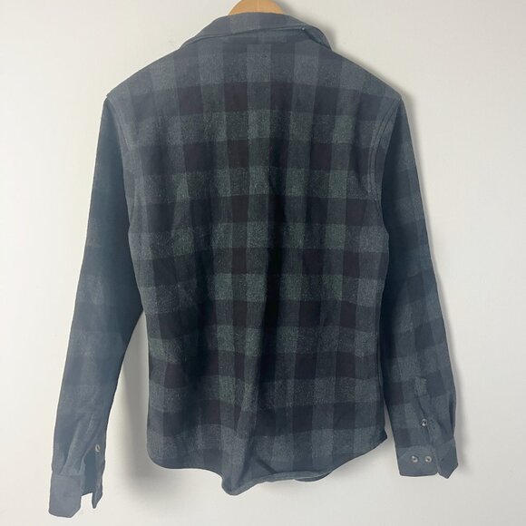 Nomad Men's Flannel Button Down Shirt Gray Black Plaid Small - Picture 2 of 5